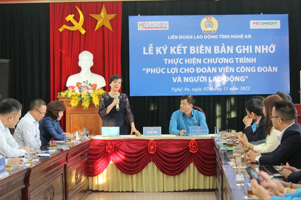 Bà Trần Thị Thanh Hà – Trưởng Ban Quan hệ lao động Tổng LĐLĐ Việt Nam phát biểu tại buổi lễ (Ảnh: QĐ)