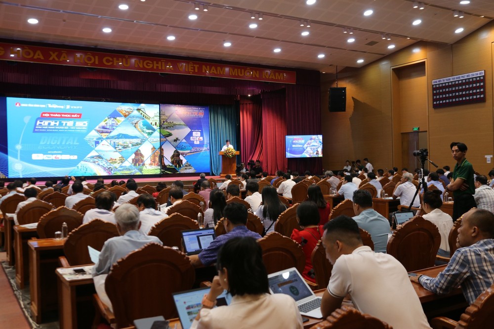 Đại diện các địa phương, đơn vị chia sẻ những kinh nghiệm hay, những mô hình đã triển khai thành công. Ảnh: Báo Tiền Phong